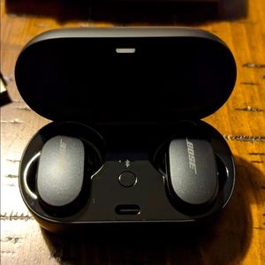 Bose Quiet Comfort Noise Cancelling Earbuds